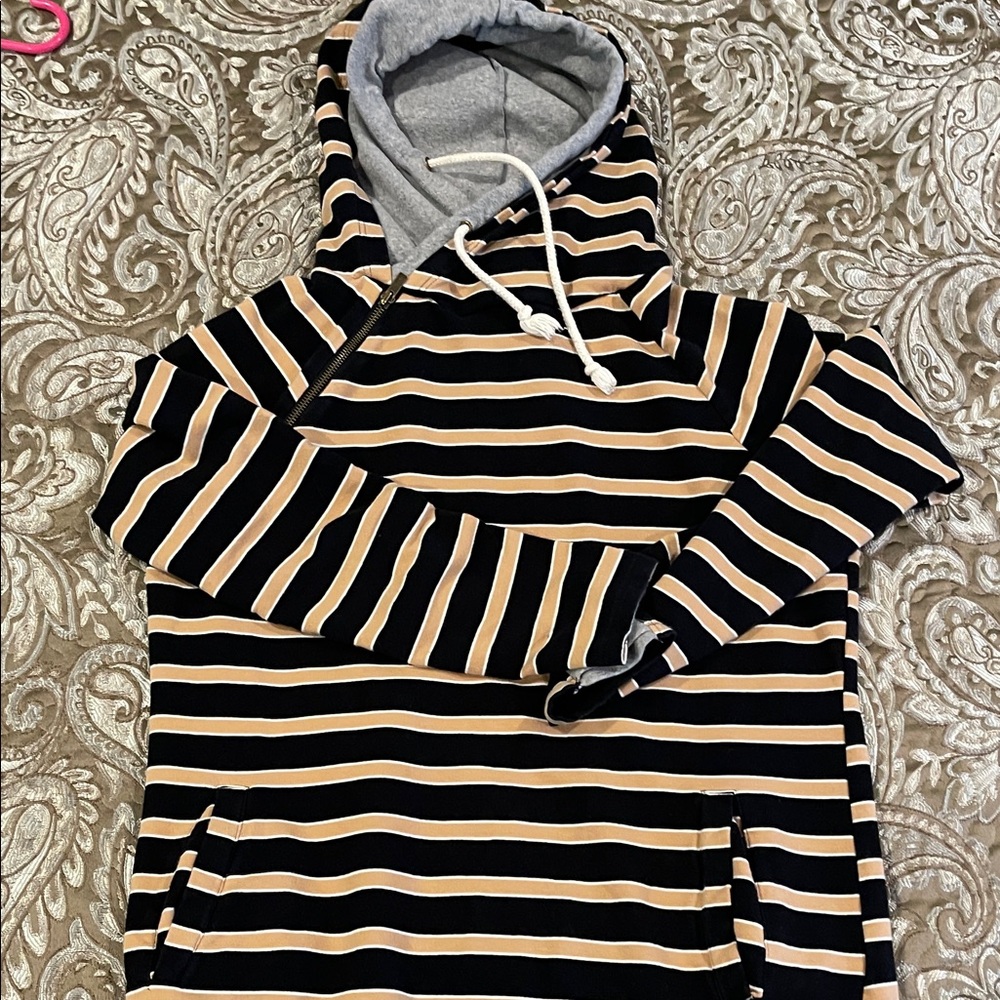 AMPERSAND AVE Black and Cream Striped Drawstring Hoodie   ***FINAL OFFER*** - Picture 7 of 8
